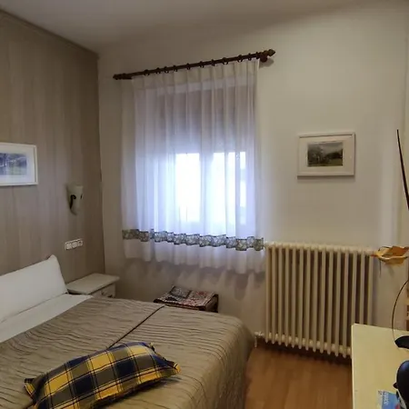 Hostal Escartín-2